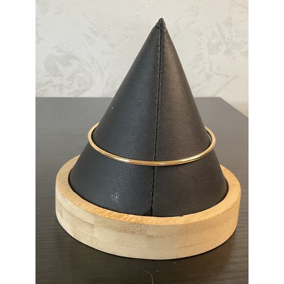 Gold Tone Adjustable Bangle Bracelet Arrow Triangle Accents Womens Jewelry - Picture 3 of 3